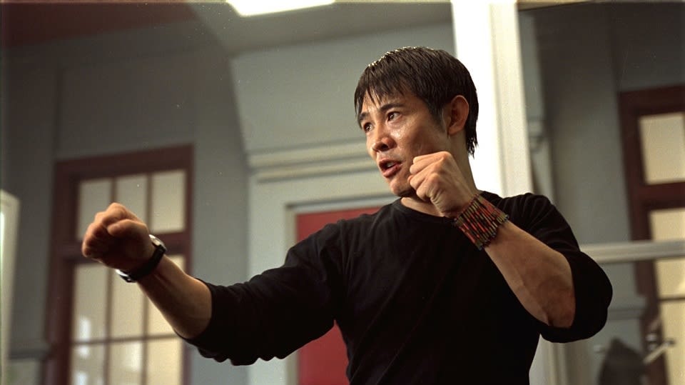 Jet Li ve filmu Polibek draka.